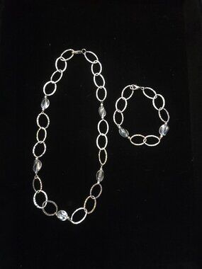 Silver Tone Link Necklace Bracelet Set Clear Bead Hammered Oval